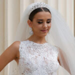 Grinalda da noiva: tiara, coroa e arranjo de cabelo