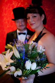 Bouquet com as Emoções da Noiva rp_img_mat_bouquet_luminoso1.jpg