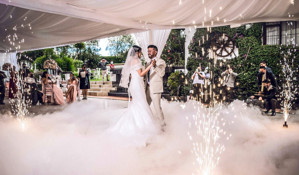 Casamento: hora da valsa dos noivos